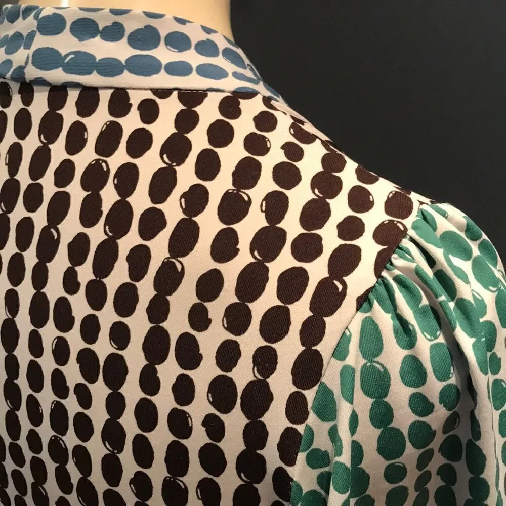 BCBGMAXAZRIA green/brown/blue print stretch dress - Picture 7 of 8